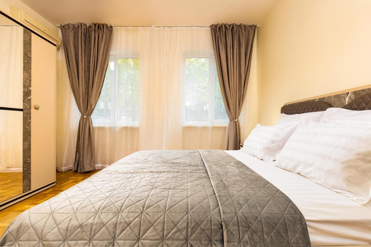 Bright Plovdiv Escape: Modern & Cozy 1Bd Apartment Esterno foto